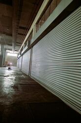 Gul Crescent (D22), Warehouse #497472671